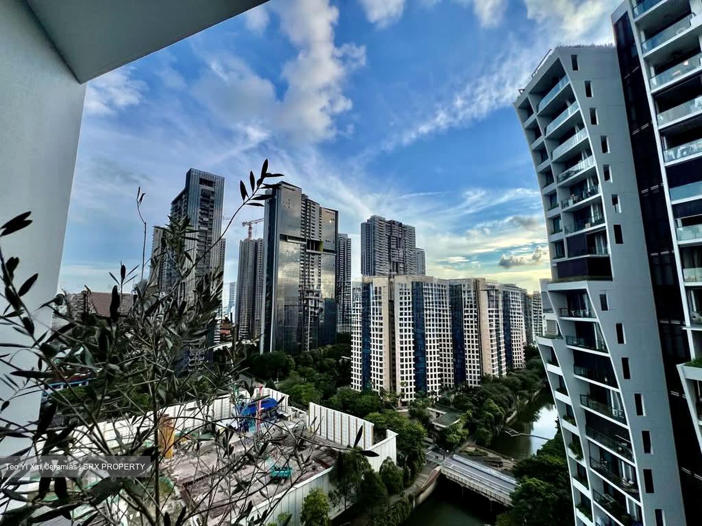 The Crest (D3), Condominium #582924261